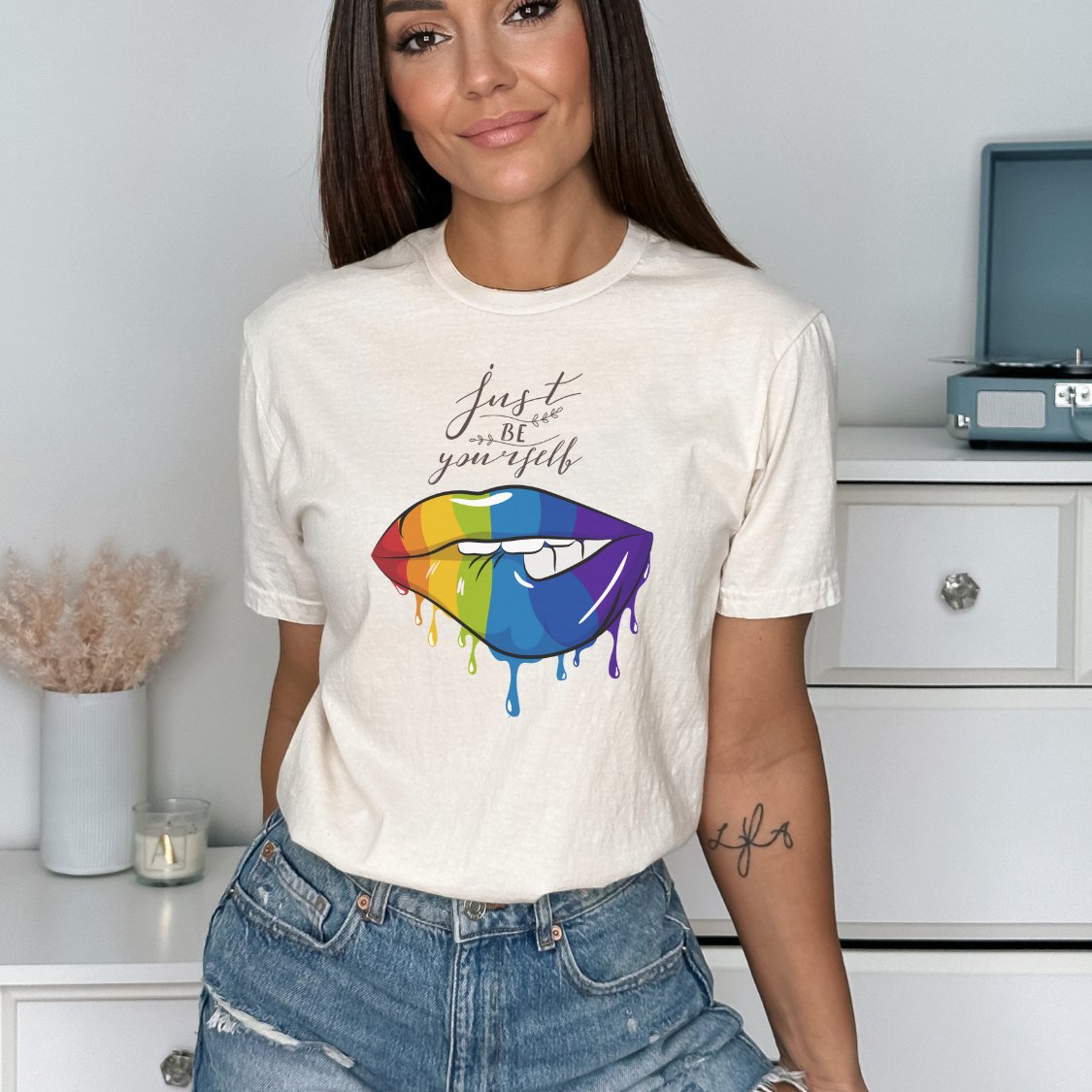 Be Yourself Tee - EmbraceHealingsShop